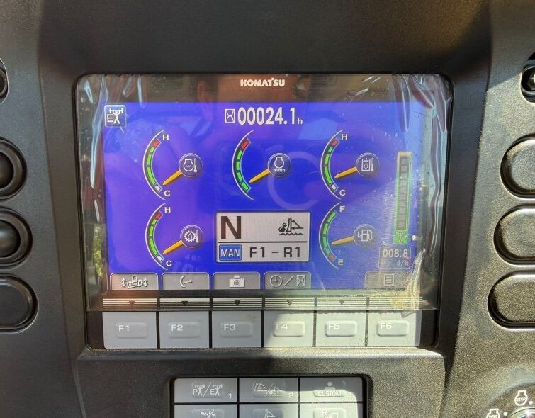 KOMATSU D155 AX-7 ***BRAND NEW***